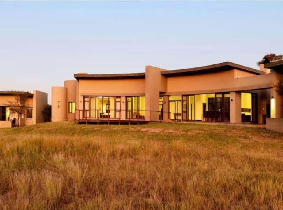 Legend Simba Safari - Legend Golf Safari Resort Golders Green Exterior foto